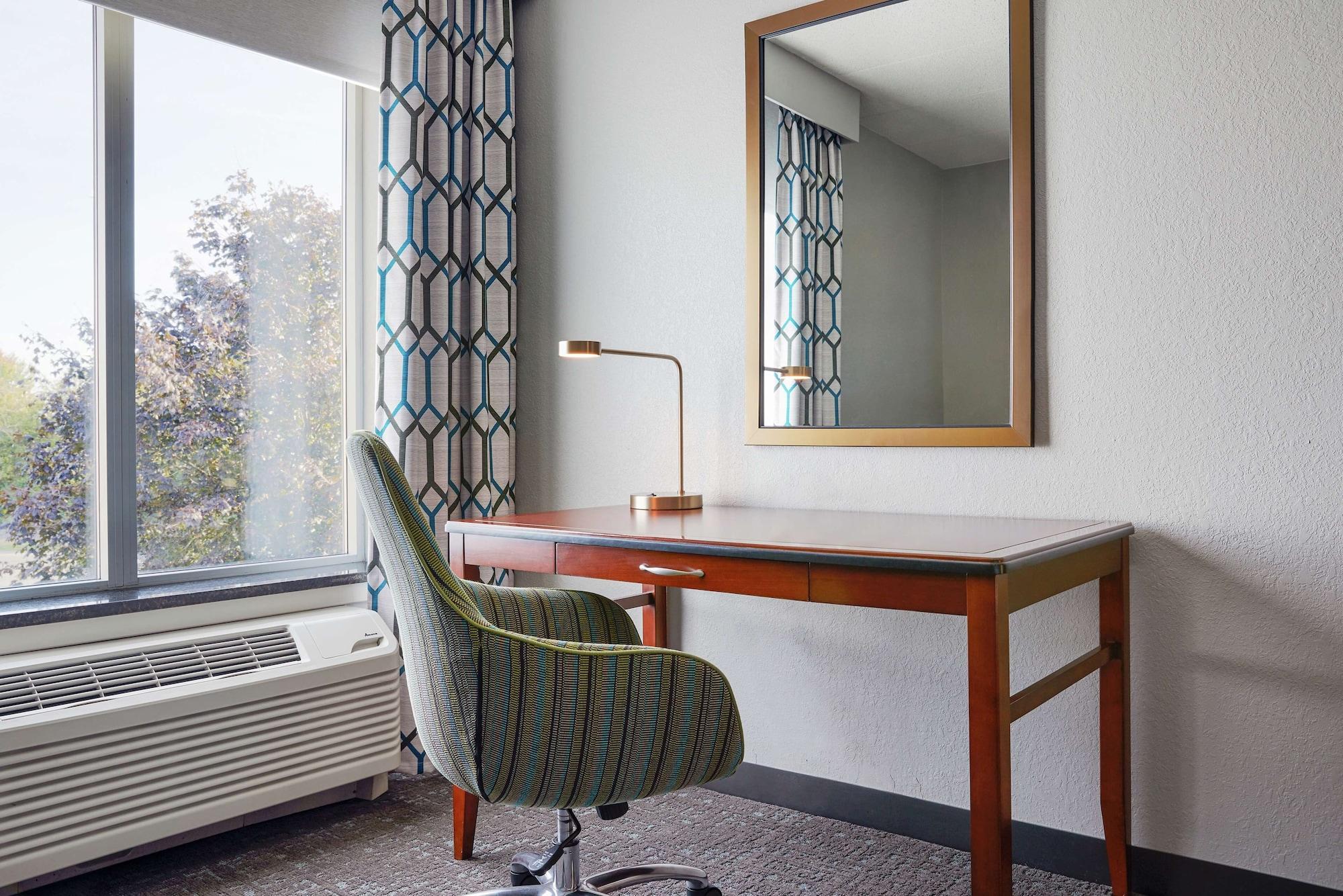 Hilton Garden Inn Allentown West Breinigsville Exterior photo