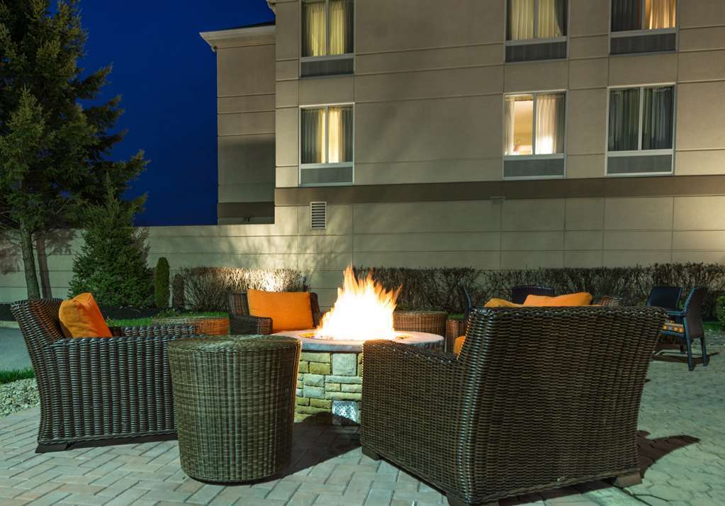 Hilton Garden Inn Allentown West Breinigsville Exterior photo